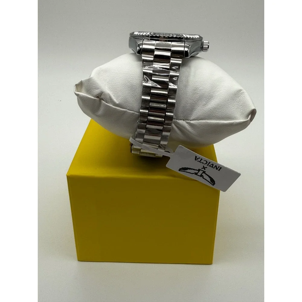 Invicta Specialty Mens Watch 69013 Silver Stainless Steel Fluted Bezel NIB